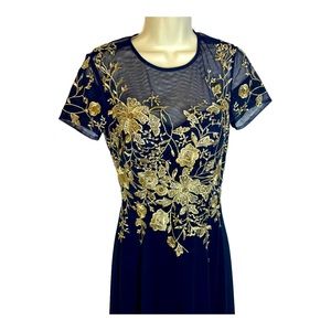 Holiday Party Betsy & Adam Navy Blue with Gold Formal Gown Long Maxi Dress